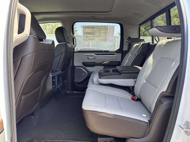 New 2026 RAM 1500 Laramie Crew Cab 4x4 6'4' Box