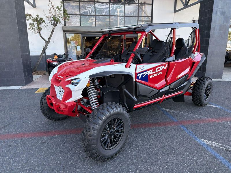 New 2026 Honda TALON1000R4 FOX LIVEVALVE Image 13
