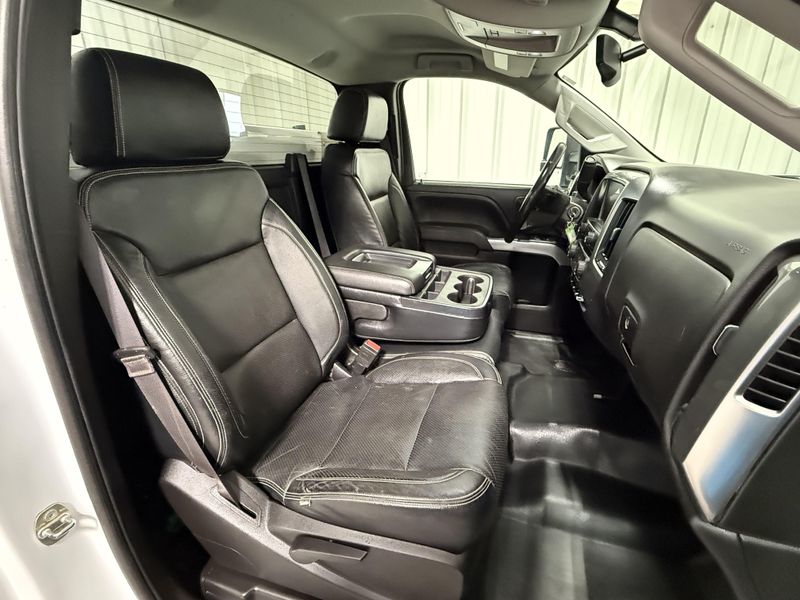 Used 2017 Chevrolet Silverado 3500HD Chassis LTImage 6