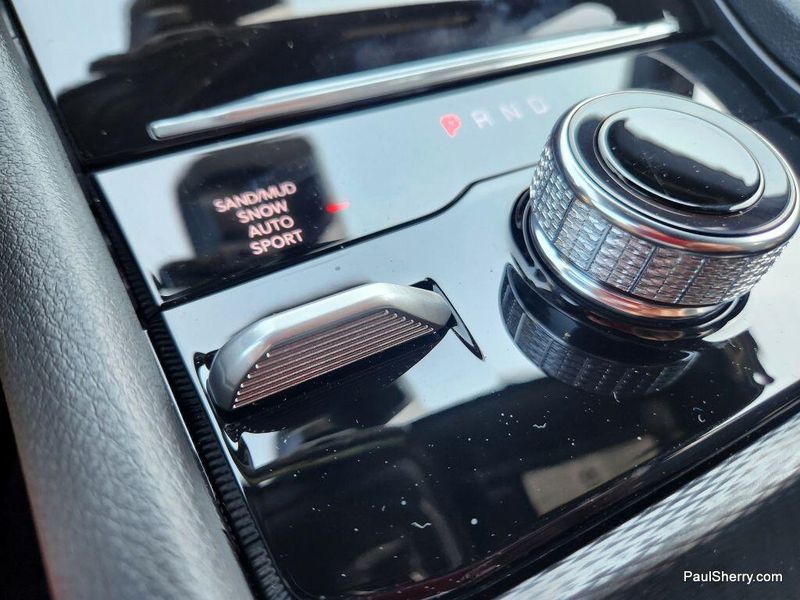 New 2025 Jeep Grand Cherokee Limited 4x4