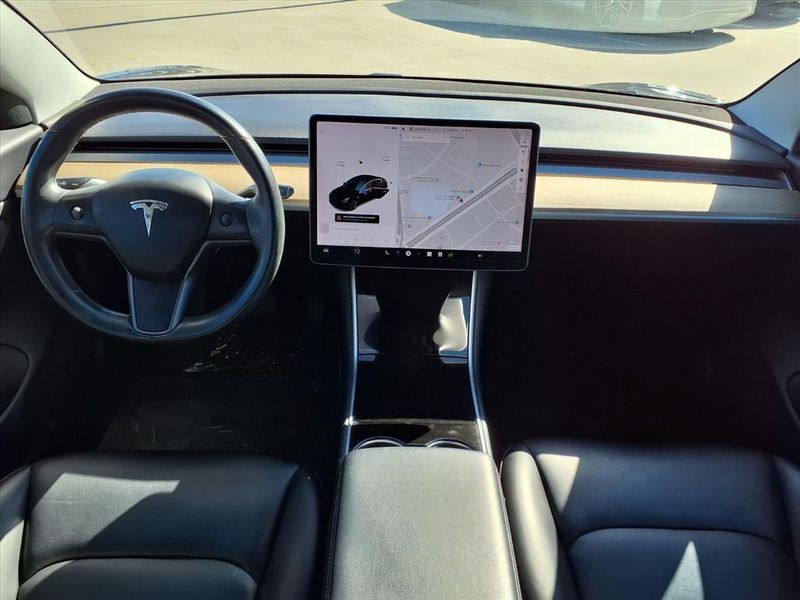 Used 2018 Tesla Model 3 Long RangeImage 11