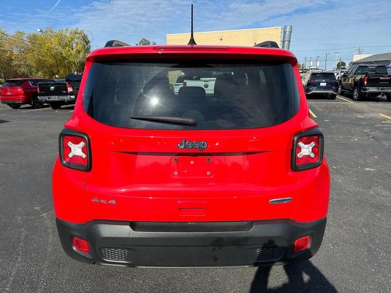 2022 Jeep Renegade LatitudeImage 14