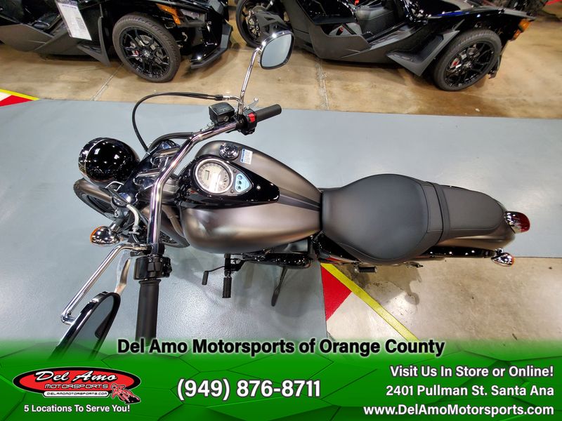 2024 Kawasaki VN900FRFAL-GY1  in a METALLIC MATTE DARK GRAY/METALLIC FLAT SPARK BLACK exterior color. Del Amo Motorsports of Orange County (949) 416-2102 delamomotorsports.com 