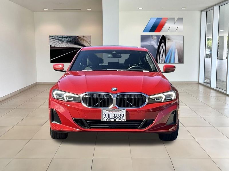 2024 BMW 3 Series 330iImage 3