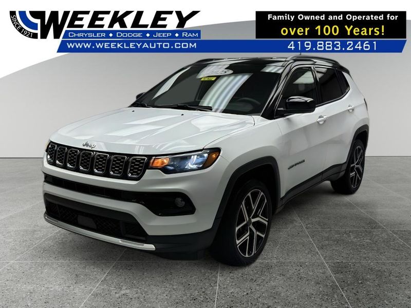 Used 2025 Jeep Compass LimitedImage 1