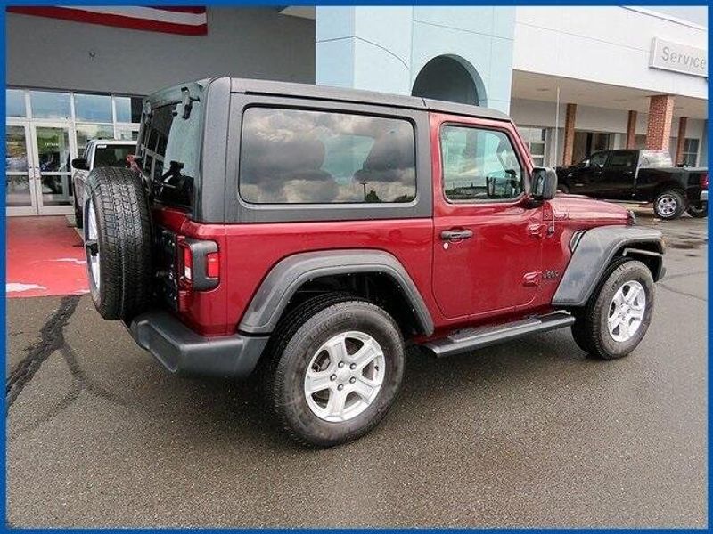 2022 Jeep Wrangler Sport SImage 7