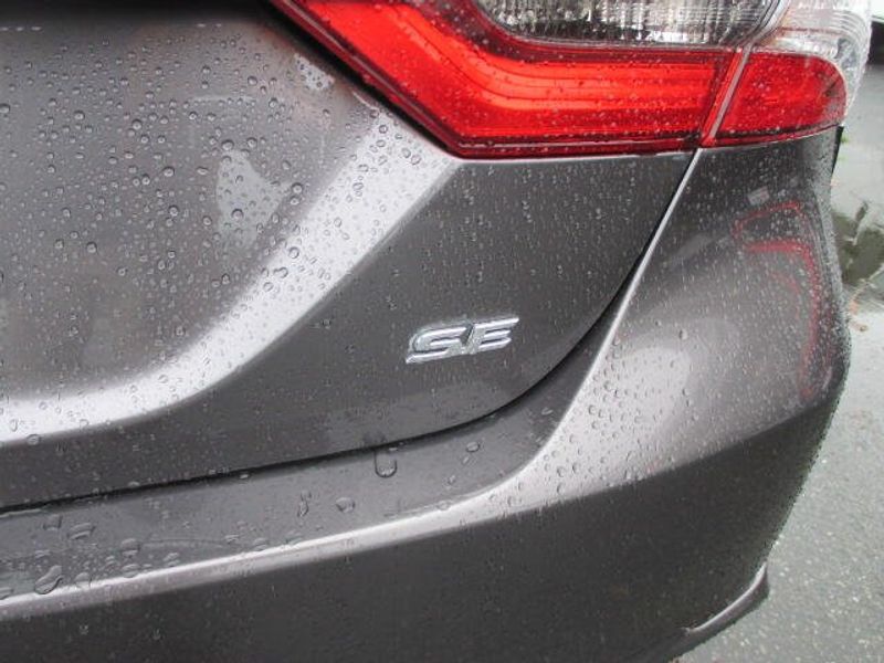 2023 Toyota Camry SEImage 8