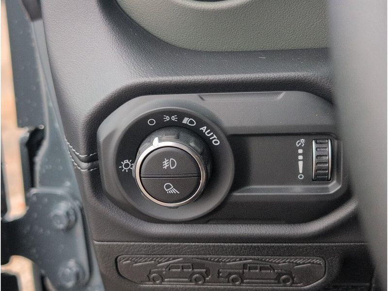 New 2025 Jeep Gladiator Mojave 4x4Image 28