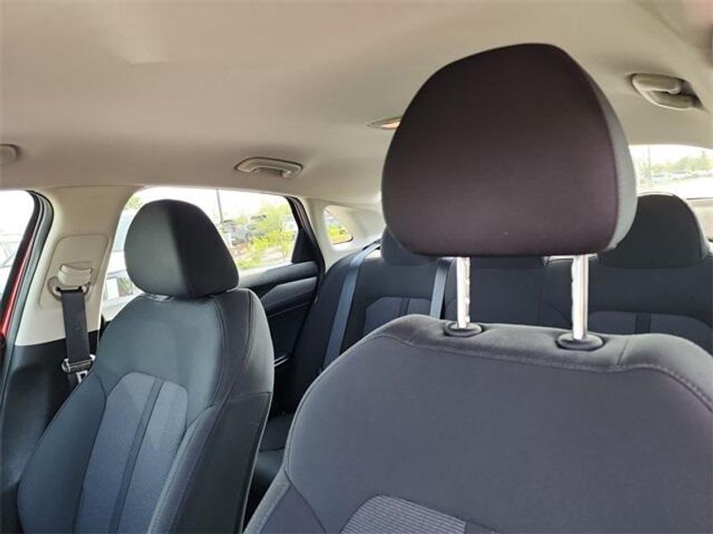 2021 Kia K5 LXImage 21