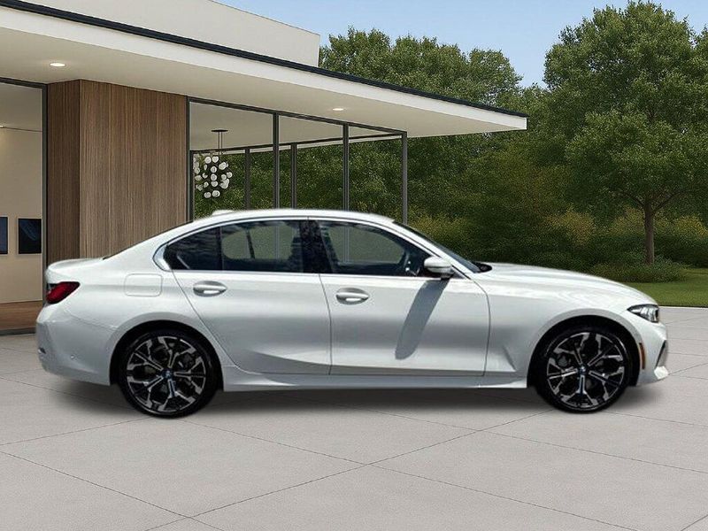 Used 2026 BMW 3 Series 330iImage 7