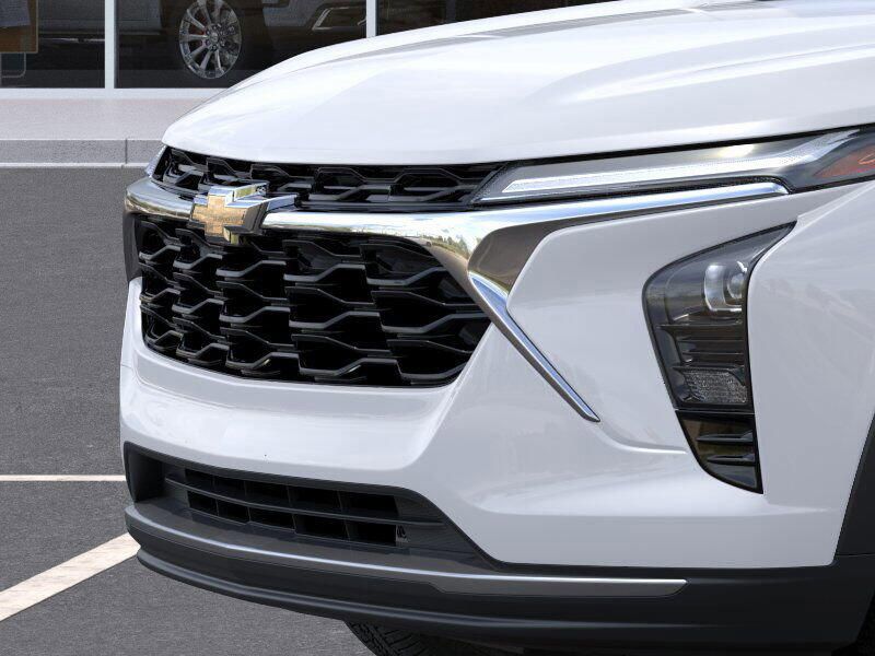New 2025 Chevrolet Trax LTImage 13