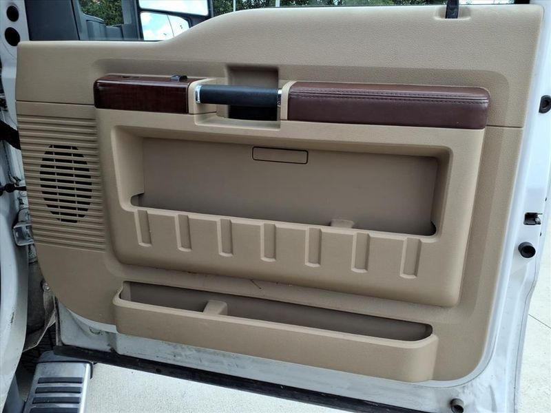 Used 2013 Ford F-250 King RanchImage 16