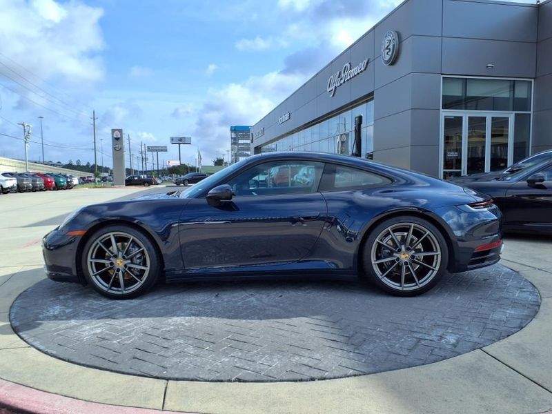 2022 Porsche 911 CarreraImage 16