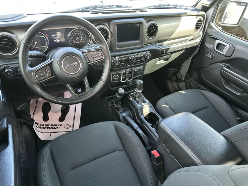 Used 2020 Jeep Wrangler Unlimited Sport SImage 16