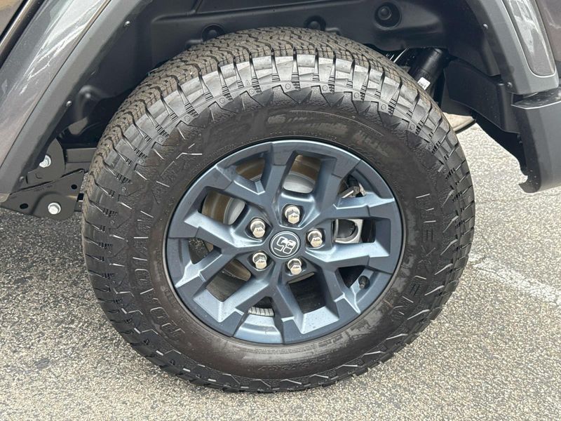 New 2026 Jeep Wrangler 4-door 85th Anniversary Edition