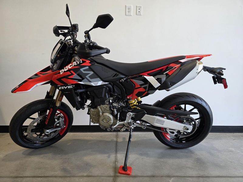 New 2025 Ducati Hypermotard 698 Mono RVE 