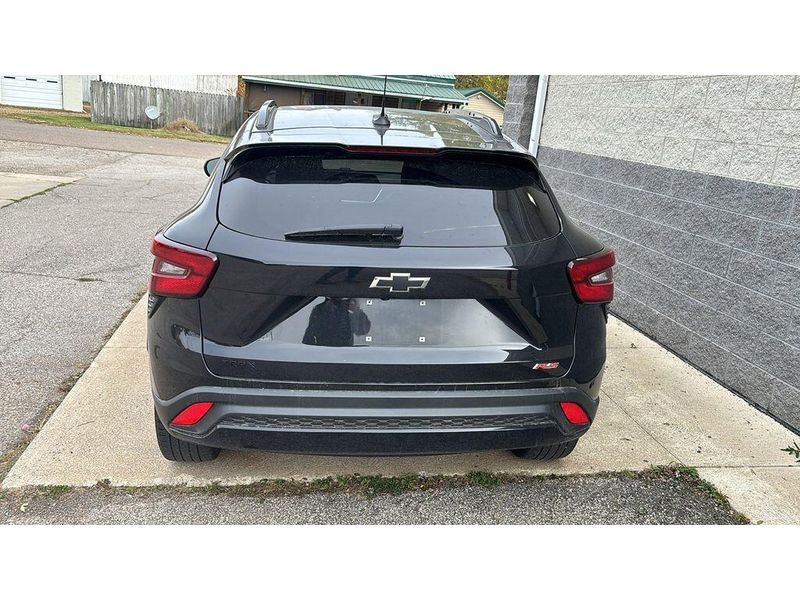 Used 2024 Chevrolet Trax 2RSImage 4