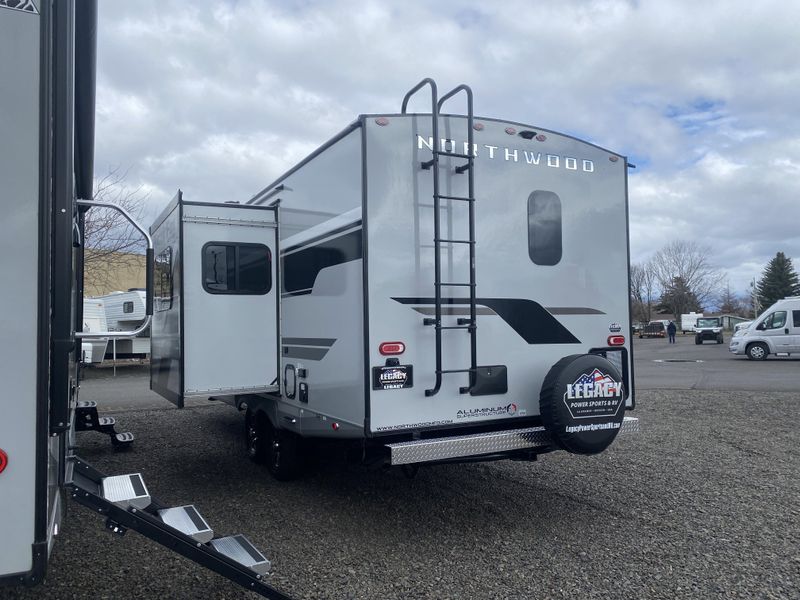 New 2025 NORTHWOOD MFG ARCTIC FOX 25R Image 5