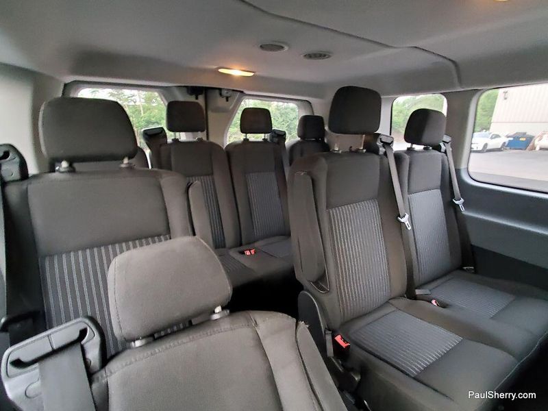 2017 Ford Transit-350 XLTImage 9