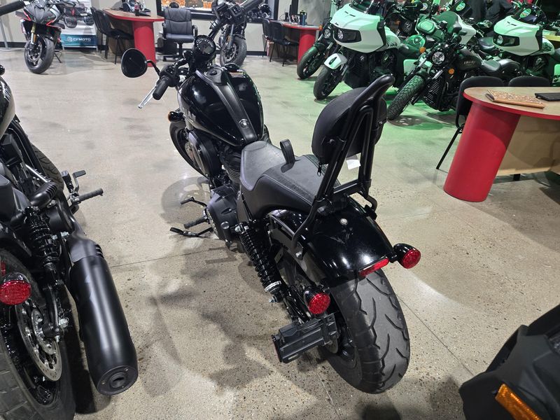 USED 2024 INDIAN MOTORCYCLE CHIEF BLACK METALLIC 49ST BASE Image 10