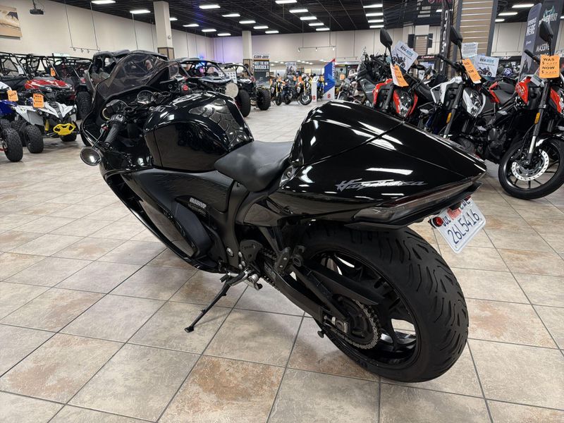 Used 2023 Suzuki Hayabusa Image 15