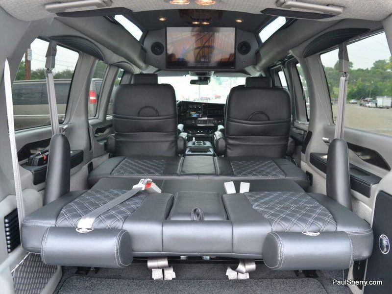 2021 Chevrolet Express 2500 Cargo photo 4