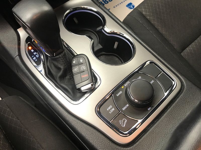 2019 Jeep Grand Cherokee UplandImage 12