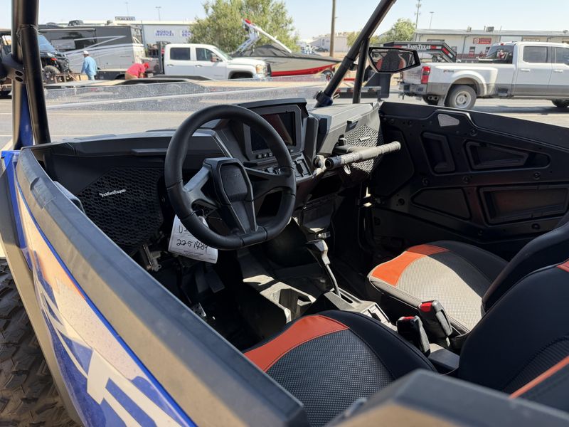 USED 2025 POLARIS RZR XP 1000 ULTIMATE BLUE Image 6