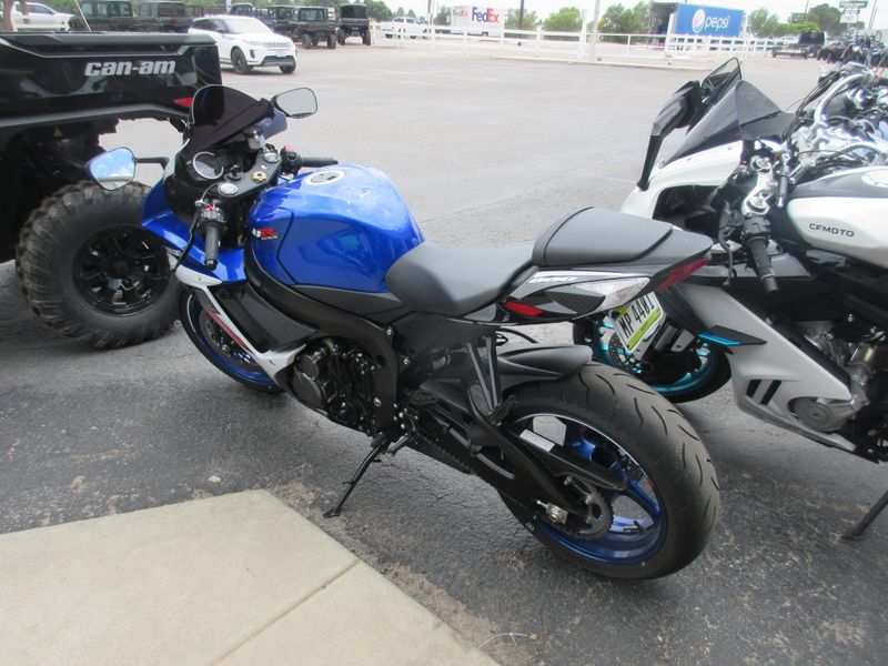 USED 2026 SUZUKI GSX-R600Z 40TH ANNIVERSARY EDITON Image 5
