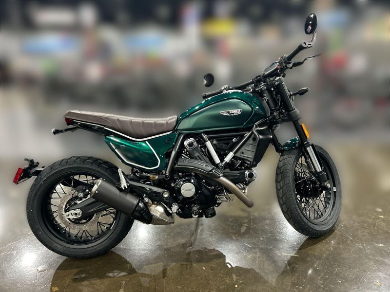 New 2027 Ducati SCRAMBLER 800 NIGHTSHIFT Image 14