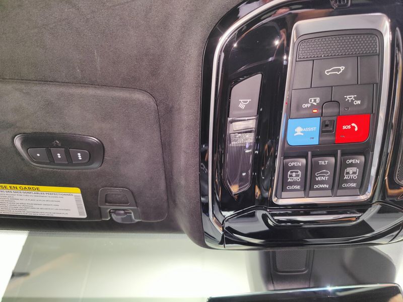 Used 2024 Jeep Grand Cherokee 4xe Summit ReserveImage 35