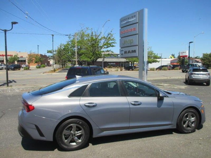 2023 Kia K5 LXSImage 6