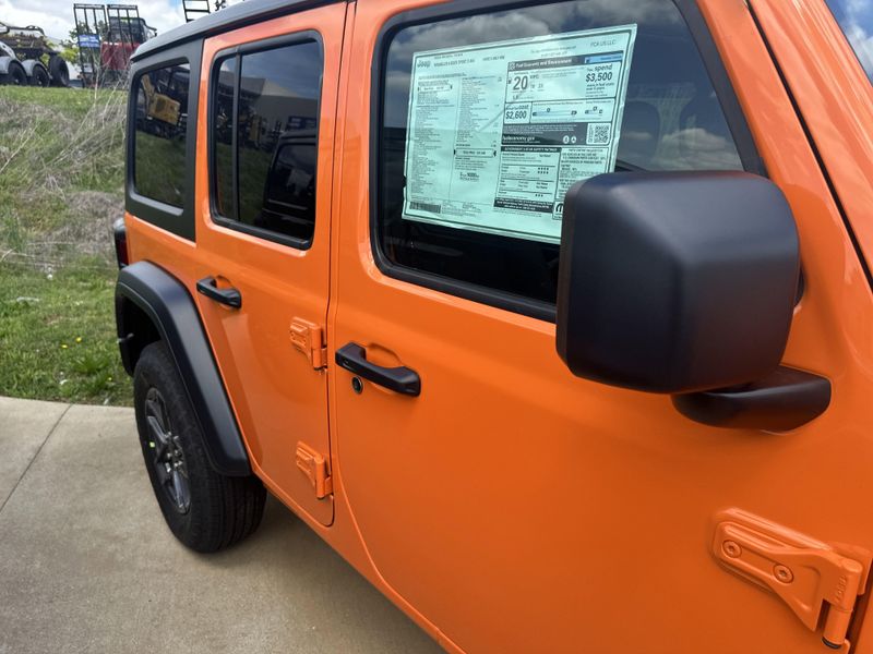2025 Jeep Wrangler 4-door Sport SImage 5