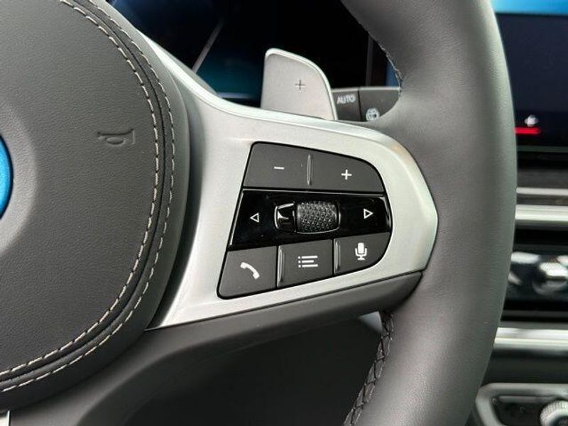 New 2026 BMW X5 xDrive50eImage 23