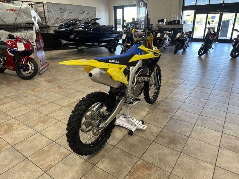 New 2026 Suzuki RM-Z450 Image 17