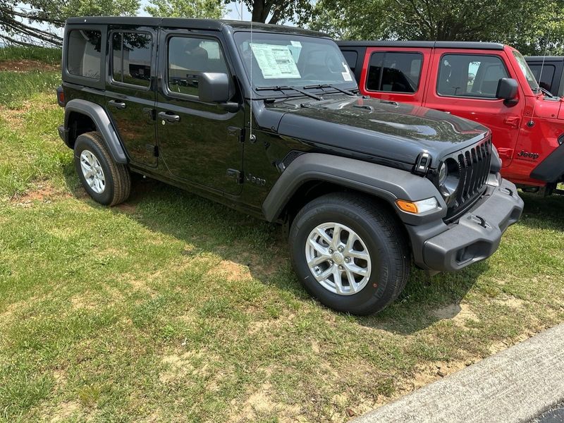 2023 Jeep Wrangler 4-door Sport S 4x4Image 3