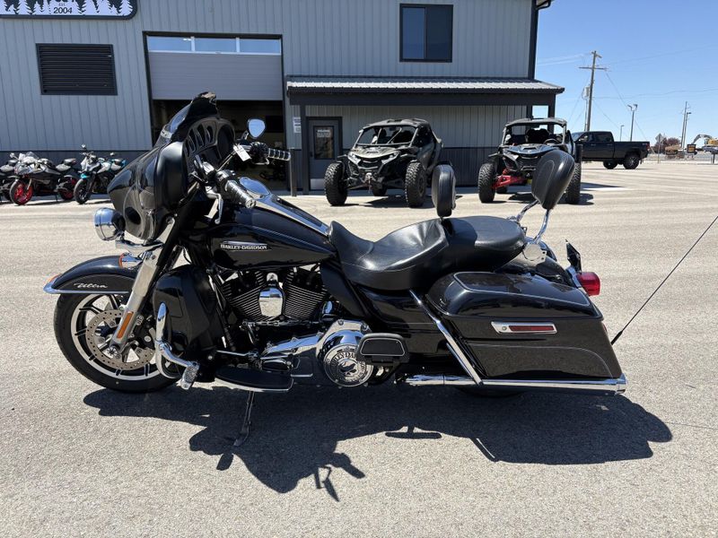 Used 2014 Harley-Davidson FLHTCU ULTRA CLASSIC ELECTRA GLIDE 