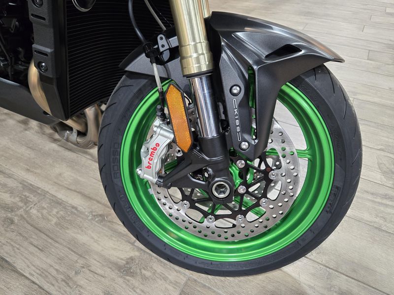 NEW 2026 KAWASAKI Z900 SE ABS Image 26