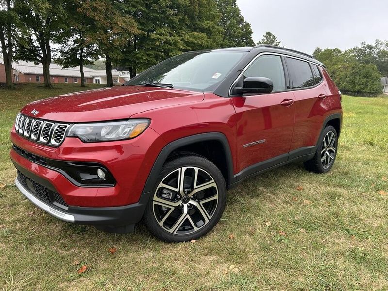 2025 Jeep Compass Limited photo 7