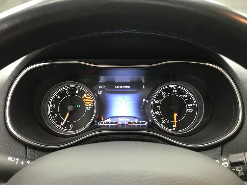 2021 Jeep Cherokee Latitude LuxImage 5