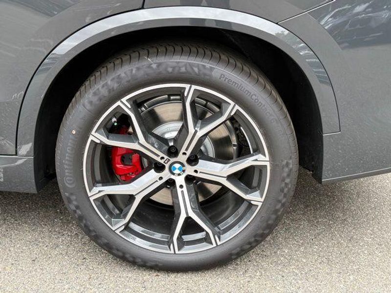New 2026 BMW X5 xDrive50eImage 13