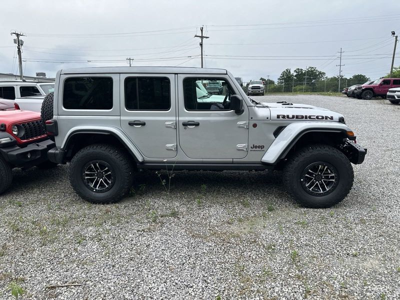 2024 Jeep Wrangler 4-door Rubicon XImage 4