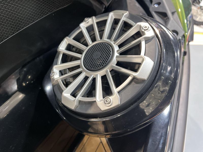 New 2025 Kawasaki JET SKI ULTRA 160LX Image 16