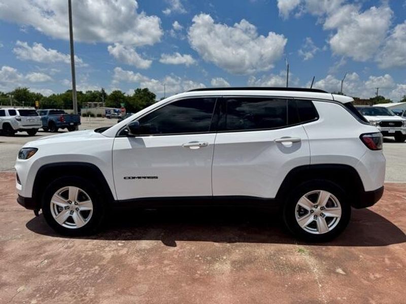 2022 Jeep Compass LatitudeImage 8
