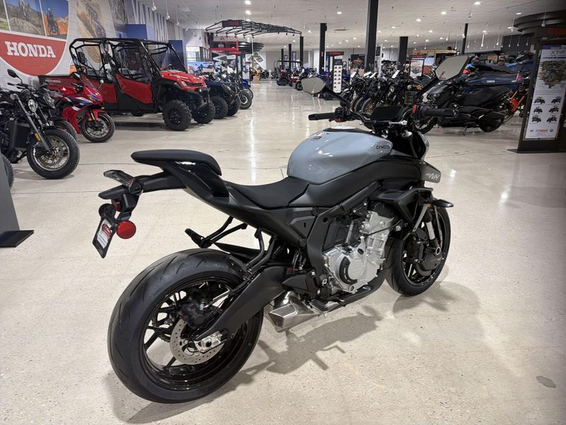 New 2026 CFMOTO 675NK Image 17