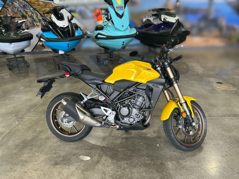 Used 2024 Honda CB300R ABS Image 10