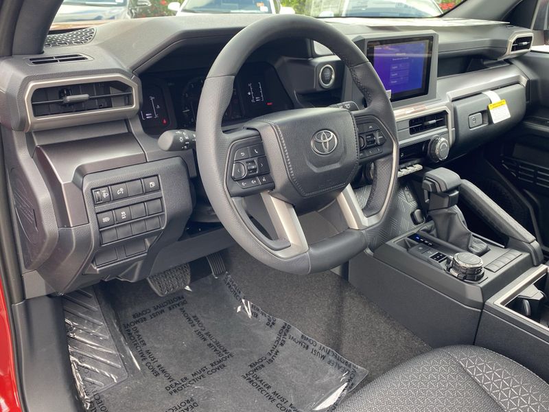 2025 Toyota 4Runner SR5Image 13