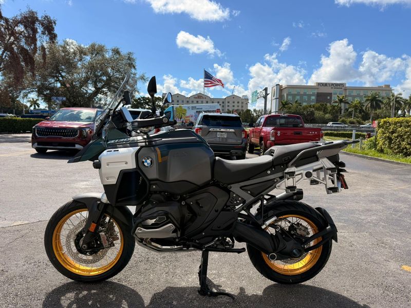 2025 BMW R 1300 GS AdventureImage 1