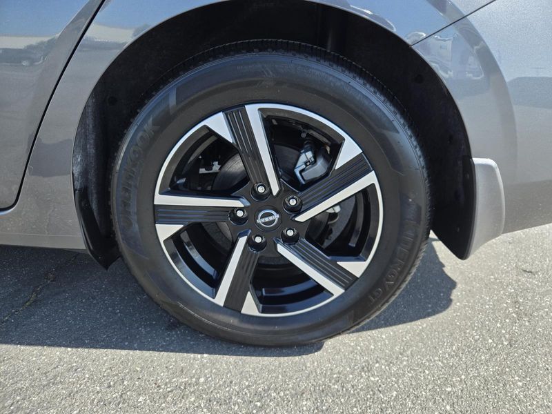 Used 2025 Nissan Sentra SV CVT