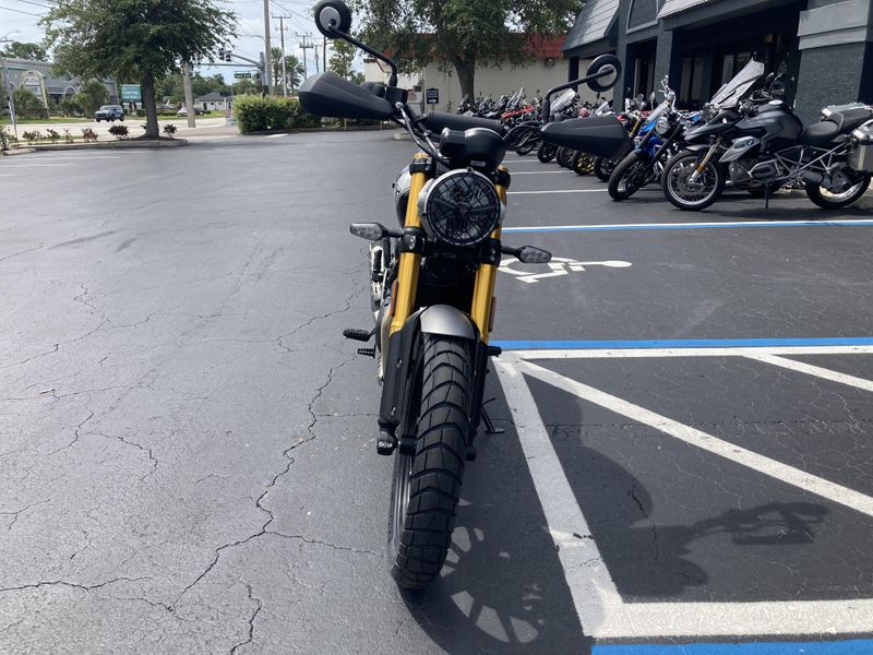 2025 Triumph SCRAMBLER 400 X